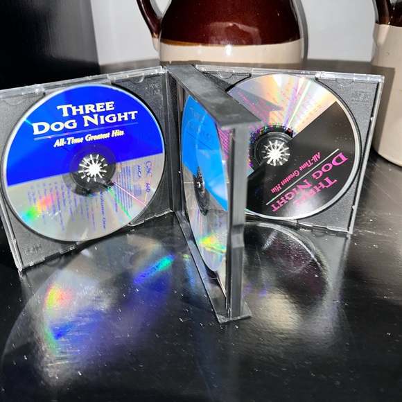 Three Dog Night 36 All Time Greatest Hits - Picture 3 of 5